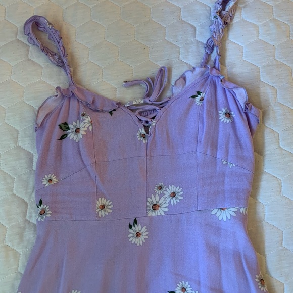 Aeropostale xs light purple dress w/ white daisies - Picture 3 of 3